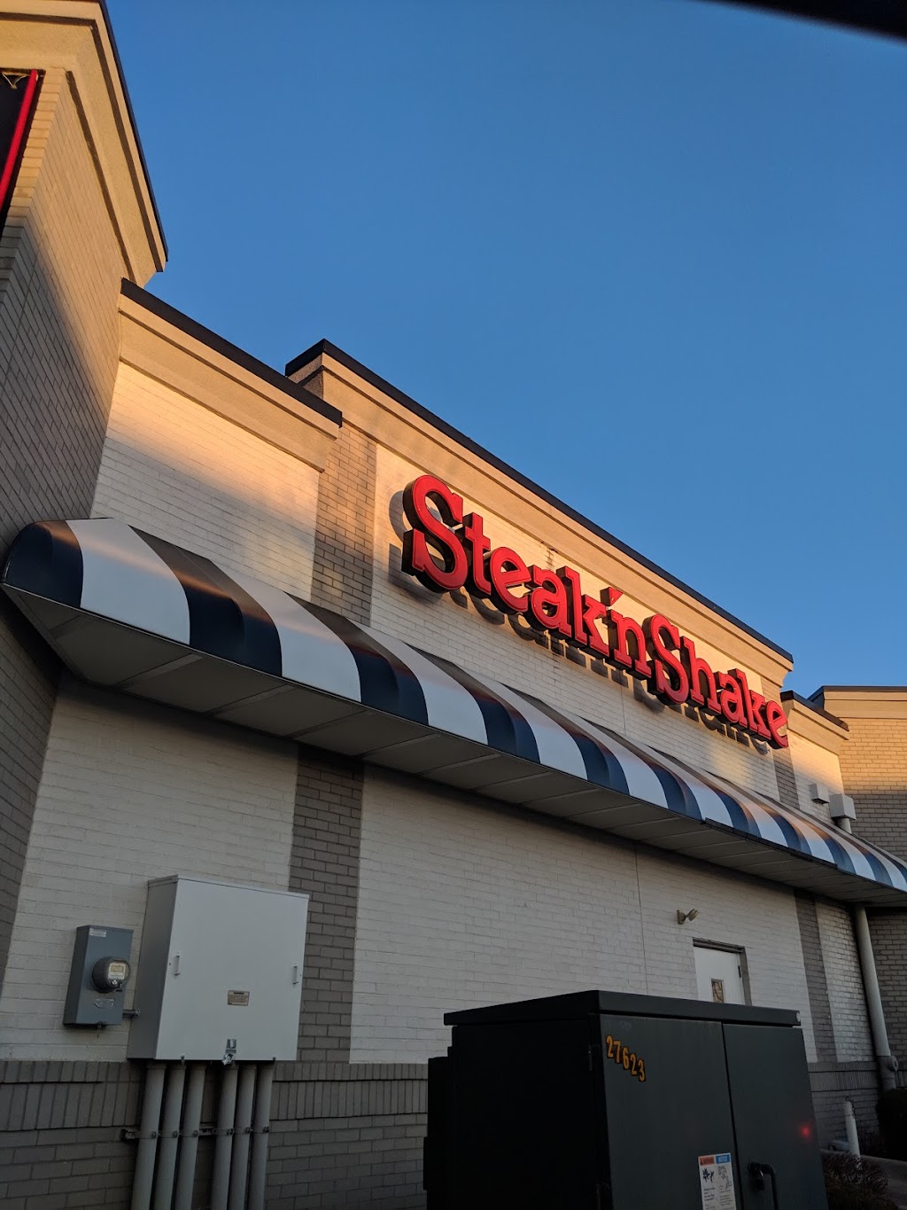 Steak n Shake | 8609 Watson Rd, St. Louis, MO 63119, USA | Phone: (314) 961-1184