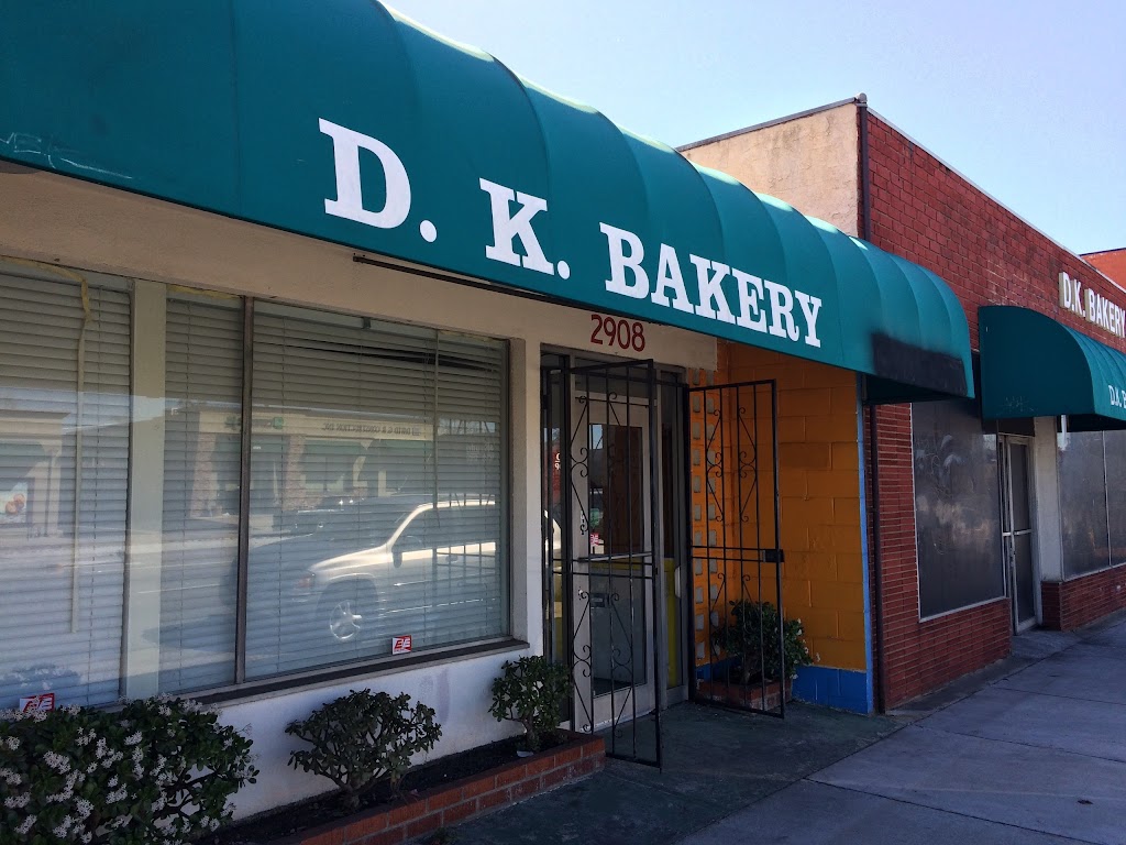 D K Bakery | 2908 Valley Blvd, Alhambra, CA 91803, USA | Phone: (626) 284-8756