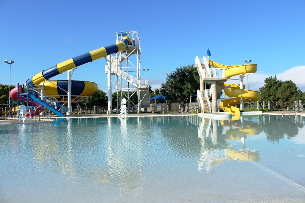 Earlywine Family Aquatic Center | 3101 SW 119th St, Oklahoma City, OK 73170, USA | Phone: (405) 297-3882