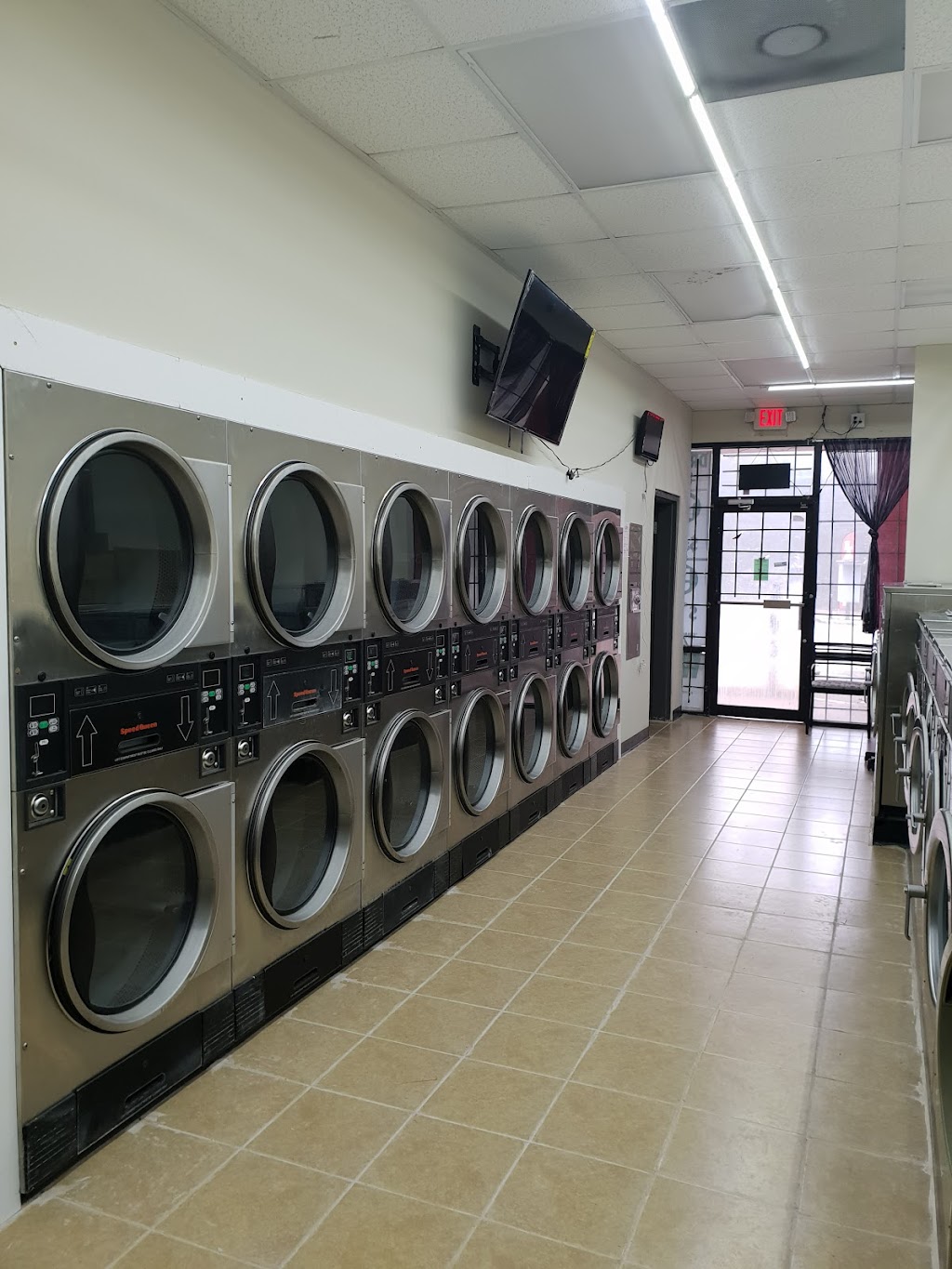 Holcombe Coin Laundry & Cleaners | 1026 Holcombe Rd suite b, Decatur, GA 30032, USA | Phone: (706) 383-9881