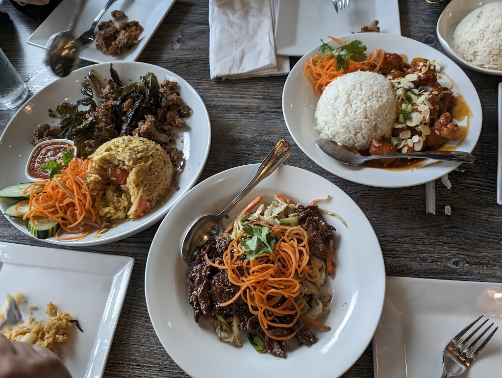 Thai Noodle Wave Carrollton | 2528 Old Denton Rd Suite 330, Carrollton, TX 75006, USA | Phone: (972) 695-6684