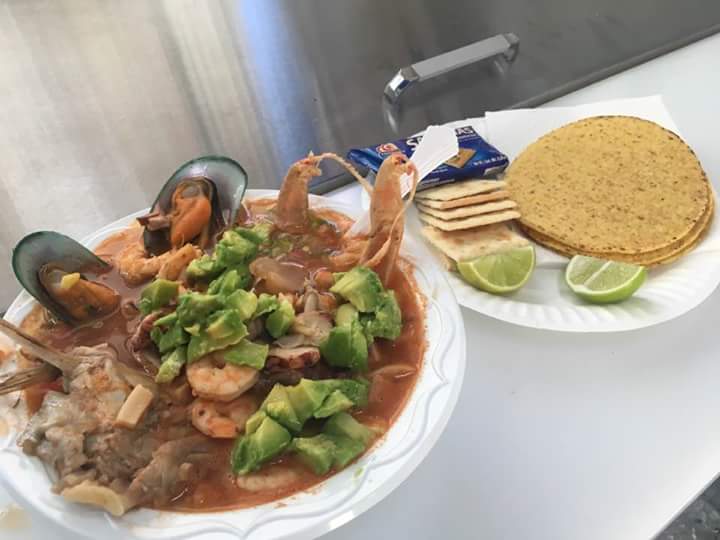 Mariscos Agustin’s Seafood | 1500 Paradise Rd, Modesto, CA 95351, USA | Phone: (209) 408-3937