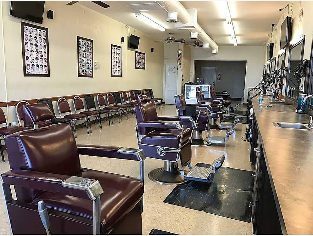 Ericks Barbershop on 35th | 3525 W McDowell Rd, Phoenix, AZ 85009, USA | Phone: (602) 447-8023