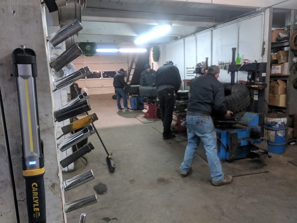 Erickson Tire Factory | 517 N Molalla Ave, Molalla, OR 97038, USA | Phone: (503) 829-4255