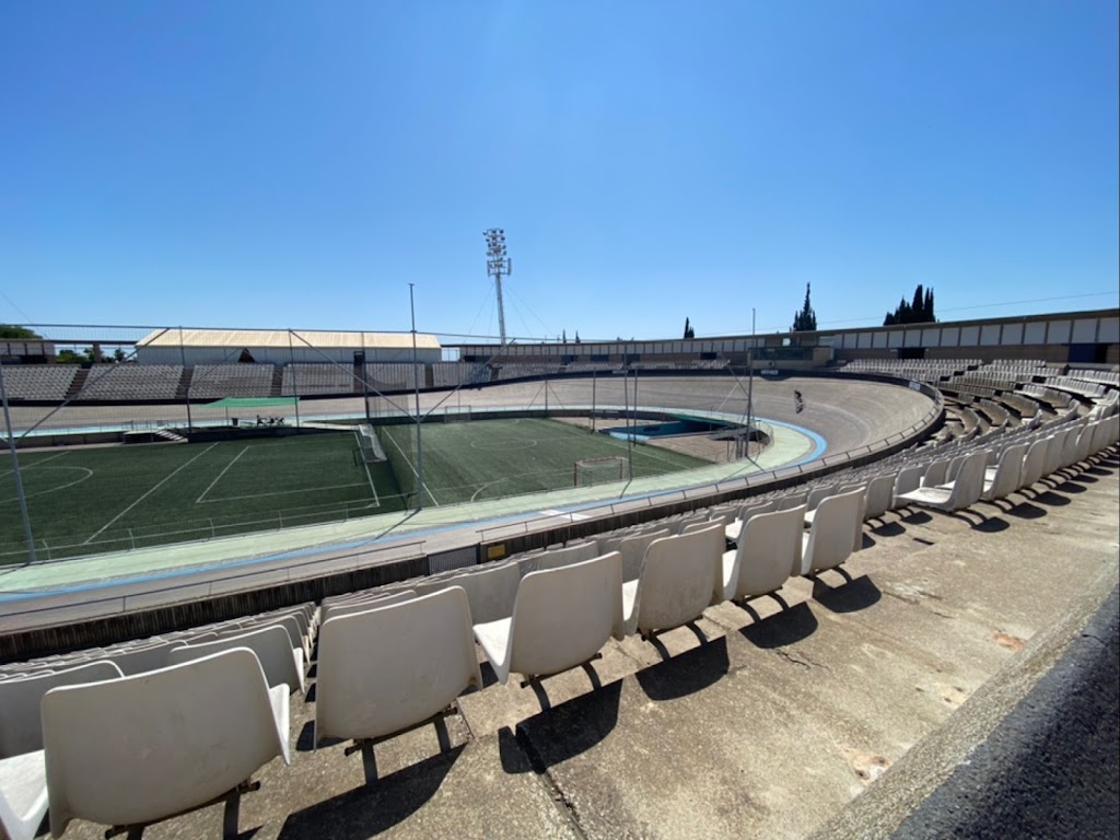 Velodrome of Horta | Pg. de la Vall dHebron, 185, 08035 Barcelona, Spain | Phone: 930 09 74 37