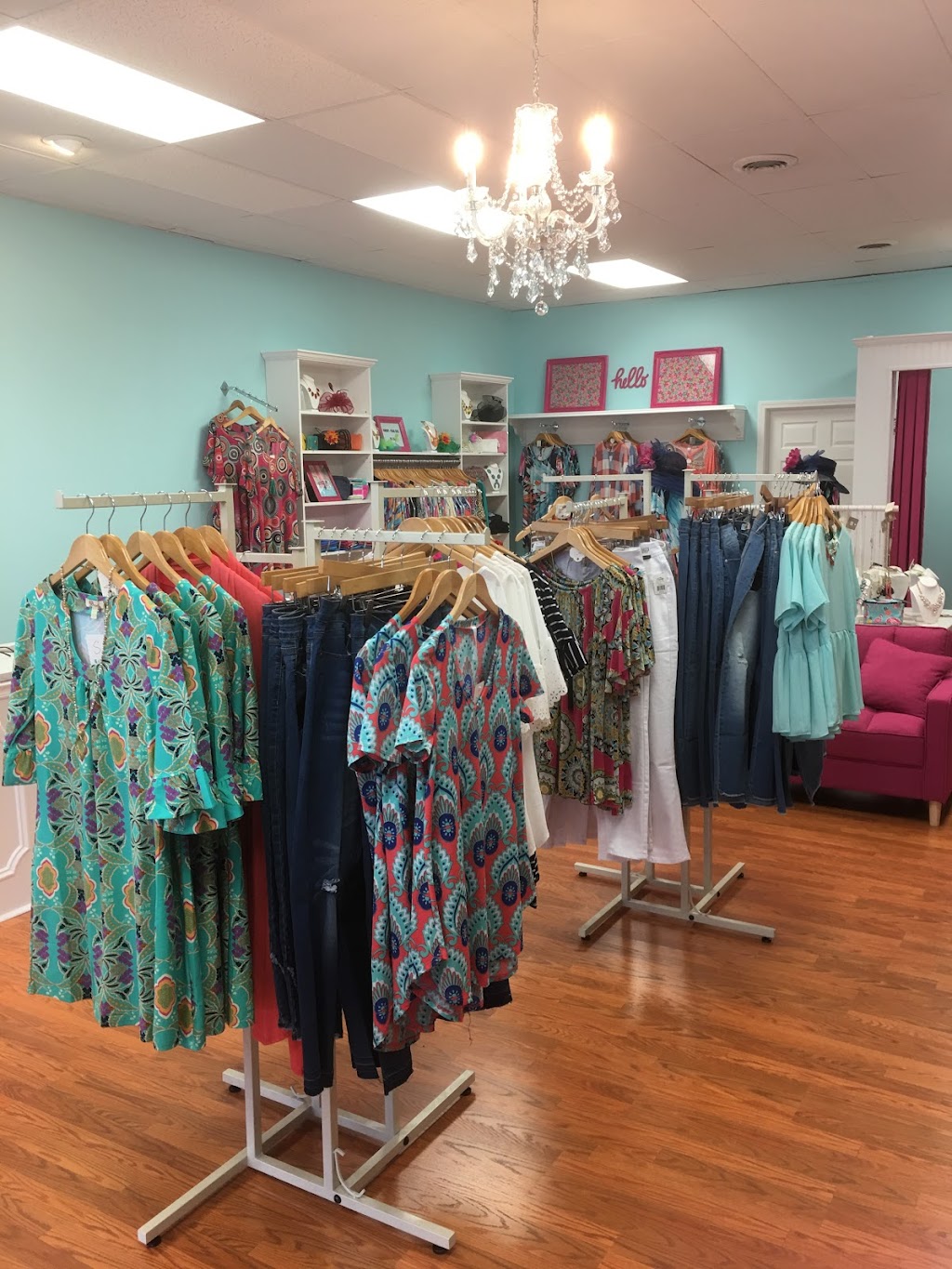 Sandis Styles Fashion Boutique | 648 Point Pleasant Rd, Eminence, KY 40019, USA | Phone: (502) 593-5310