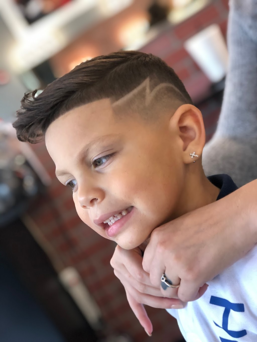 Giftedhands Barbershop | 12920 University Blvd Suite 500, Sugar Land, TX 77479 | Phone: (832) 886-4020