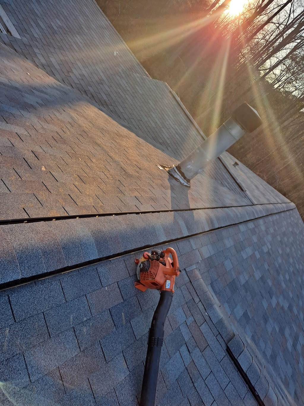 L Cs Roofing | 107 Foxtree Ct, Benson, NC 27504, USA | Phone: (919) 796-5312