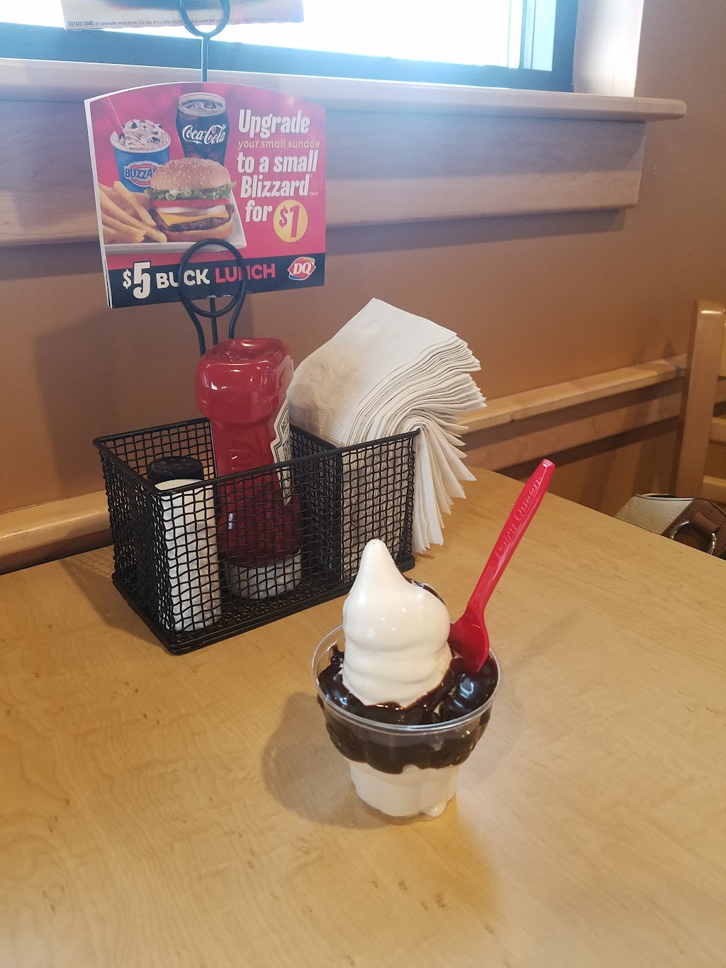 Dairy Queen Grill & Chill | 460 Connellsville St, Uniontown, PA 15401, USA | Phone: (724) 437-4101