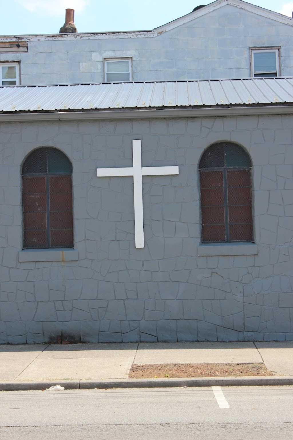 Newport Church of God | 212 W 11th St, Newport, KY 41071, USA | Phone: (859) 240-5990