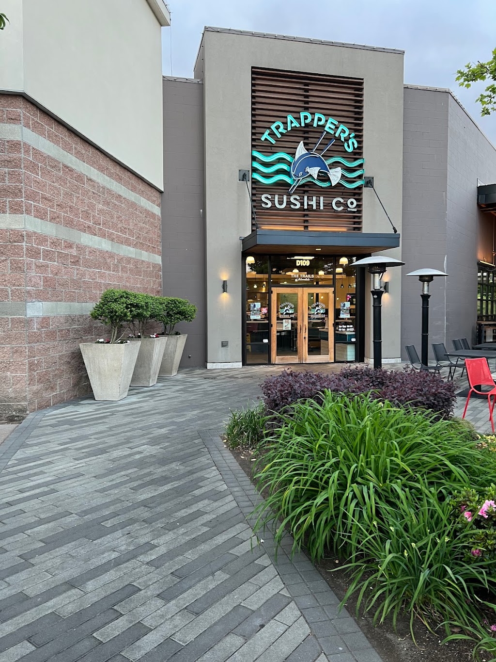 Trappers Sushi - Silverdale | 11199 Pacific Crest Pl Suite #D110, Silverdale, WA 98383, USA | Phone: (360) 286-2910