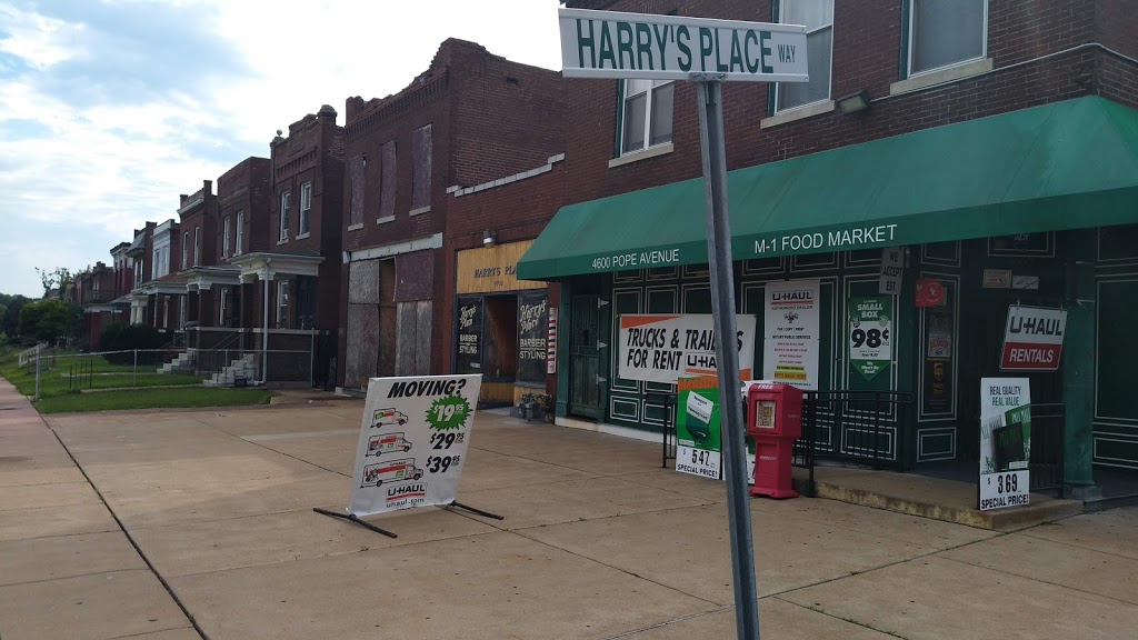 Harrys Place Barber & Style | 4602 Pope Ave, St. Louis, MO 63115, USA | Phone: (314) 385-1555