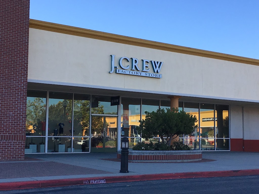 J.Crew Factory | 681 Leavesley Rd Space B210, Gilroy, CA 95020, USA | Phone: (408) 848-1633