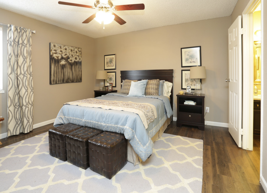 Water Ridge Apartments | 4600 W Pioneer Dr, Irving, TX 75061, USA | Phone: (833) 246-3144