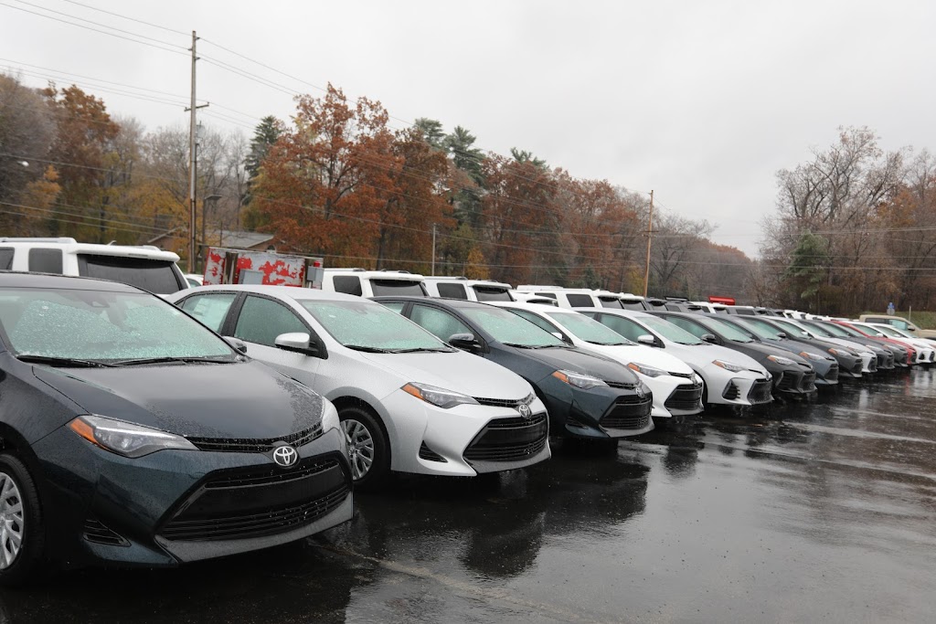 Diehl Toyota of Butler | 266 Pittsburgh Rd, Butler, PA 16002, USA | Phone: (724) 602-0764