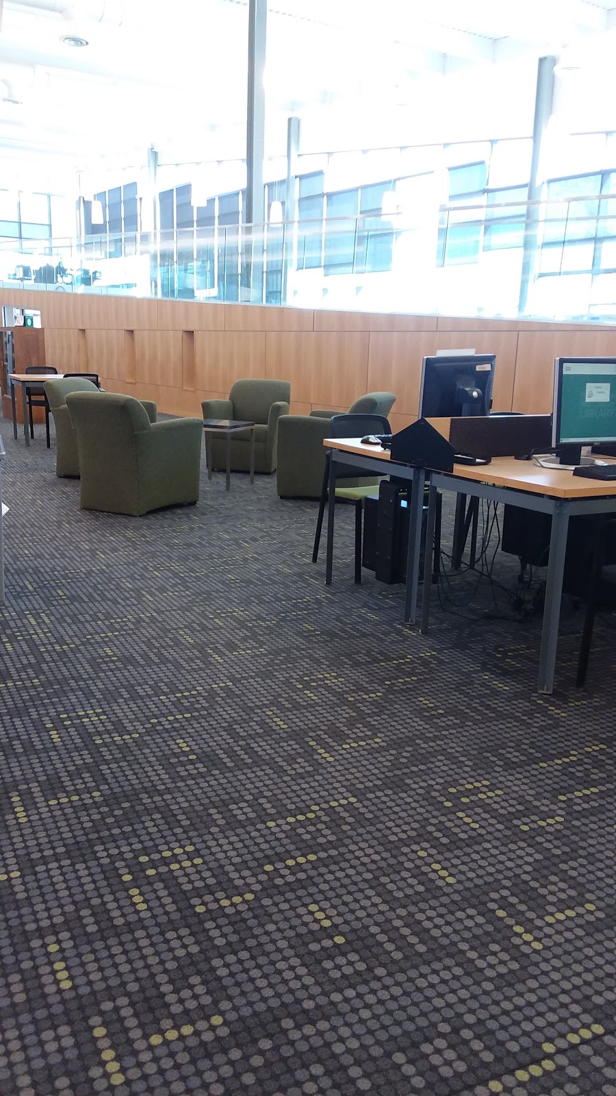 Hardwood Creek Library | 19955 Forest Rd N, Forest Lake, MN 55025, USA | Phone: (651) 275-7300