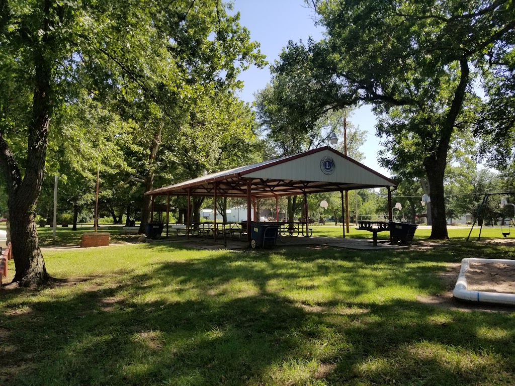 Douglass City Park | 501-599 S Willow St, Douglass, KS 67039 | Phone: (316) 747-2109