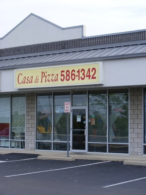 Casa Di Pizza | 2986 McKinley Ave, Columbus, OH 43204, USA | Phone: (614) 586-1342