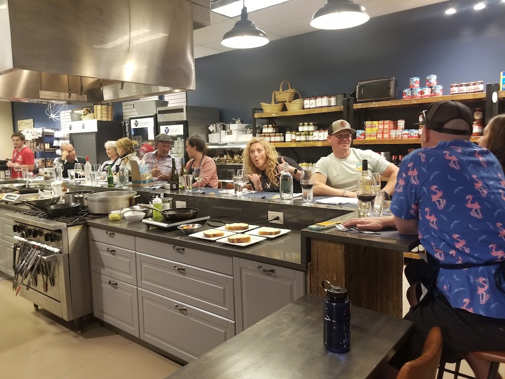 Evergreen Cooking School & Market | 1254 Bergen Pkwy Suite D-114, Evergreen, CO 80439, USA | Phone: (303) 225-4660