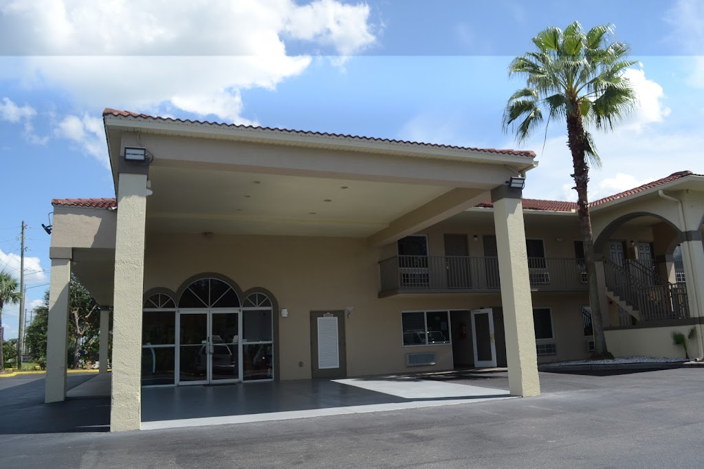 Serena Inn | 9400 US-192, Clermont, FL 34714, USA | Phone: (863) 256-5657