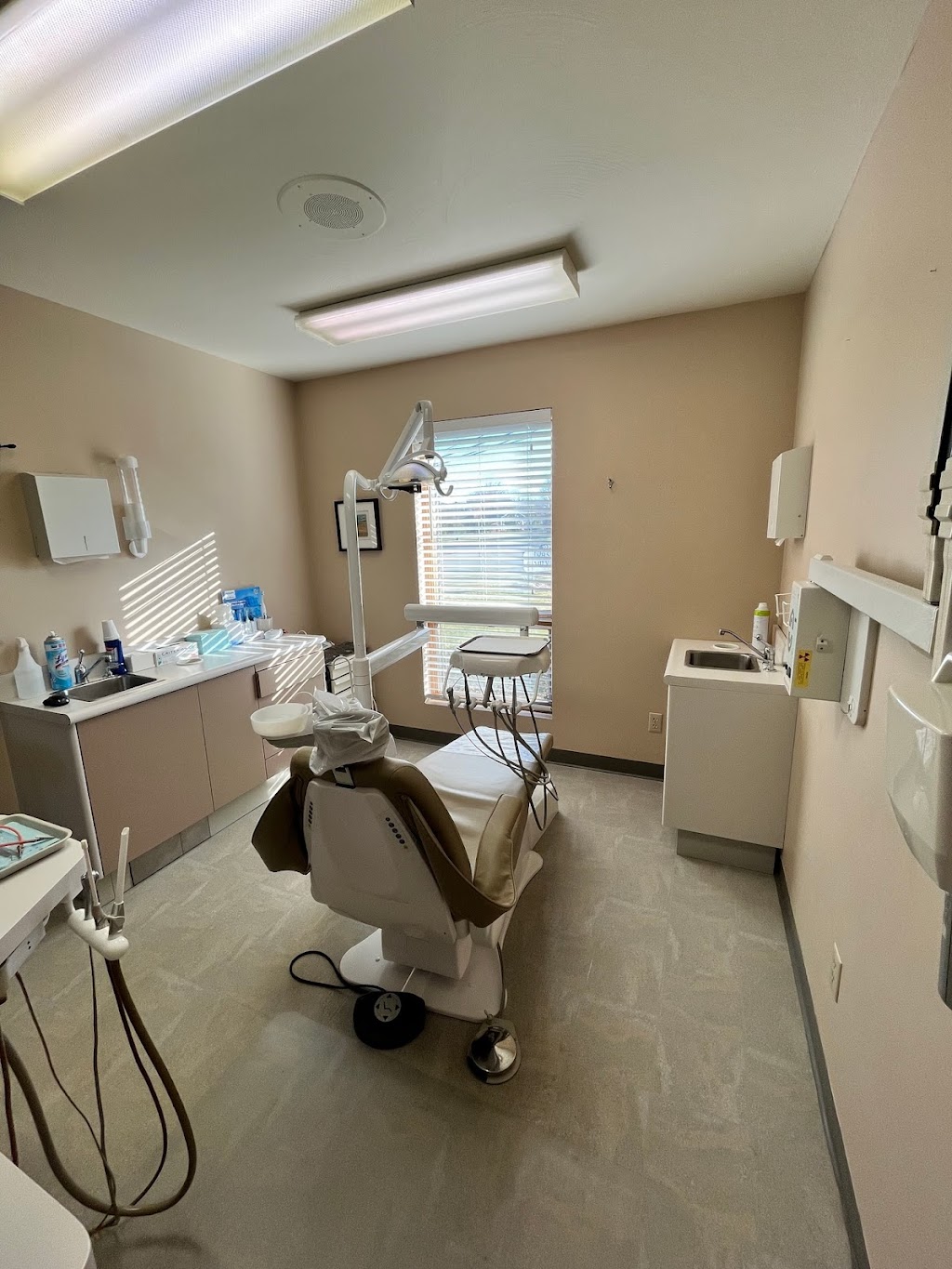 Arsuffi Family Dental | 10309 Main St, New Middletown, OH 44442, USA | Phone: (330) 542-9812