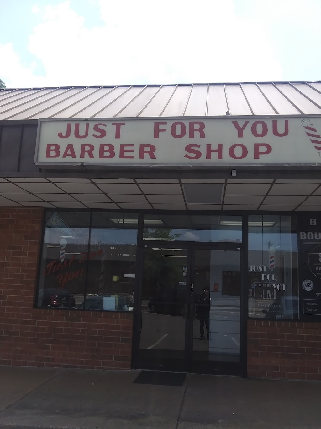 Just For You Barber & Beauty | 5201 Nations Ford Rd, Charlotte, NC 28217, USA | Phone: (704) 527-5262