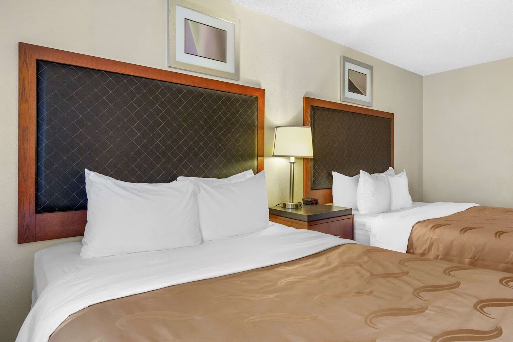 Quality Inn & Suites Lakewood - Denver Southwest | 7240 W Jefferson Ave, Lakewood, CO 80235, USA | Phone: (303) 989-4600