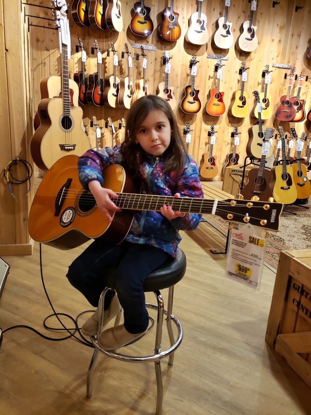 Guitar Center | 401 NJ-28, Raritan, NJ 08869, USA | Phone: (908) 575-0106