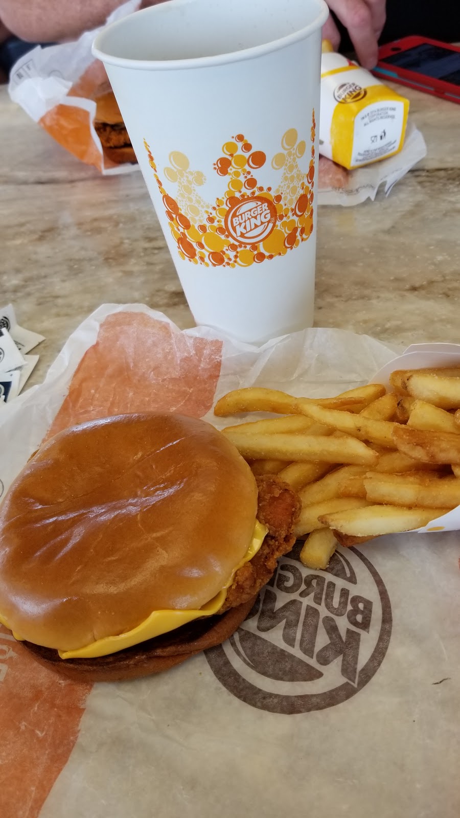 Burger King | 708 Edwardsville Rd, Troy, IL 62294, USA | Phone: (618) 667-8390