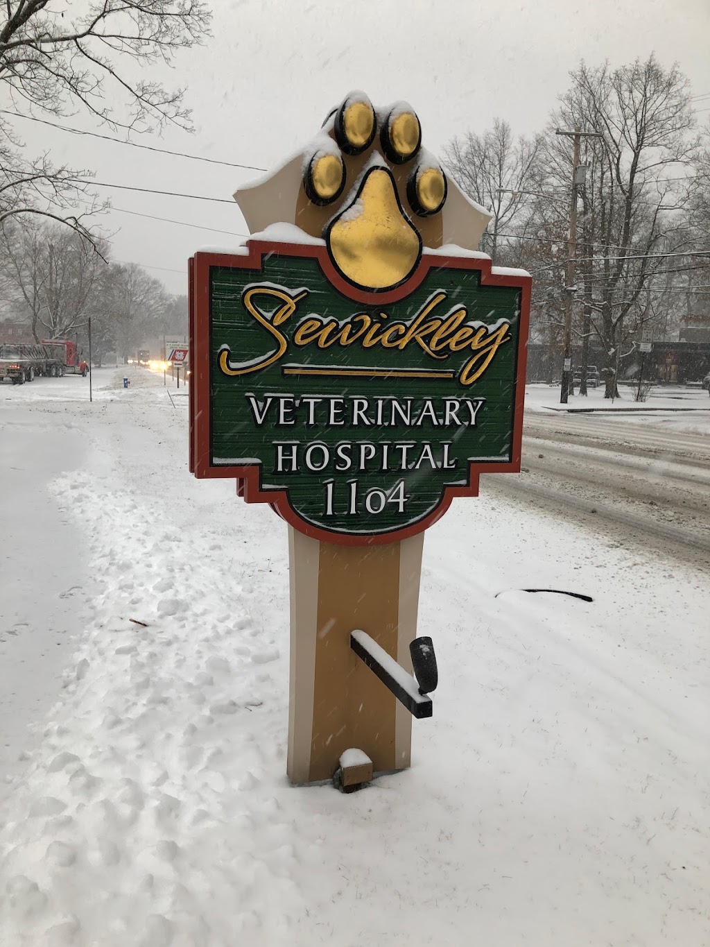 Sewickley Veterinary Hospital | 1104 Ohio River Blvd, Sewickley, PA 15143 | Phone: (412) 741-5550