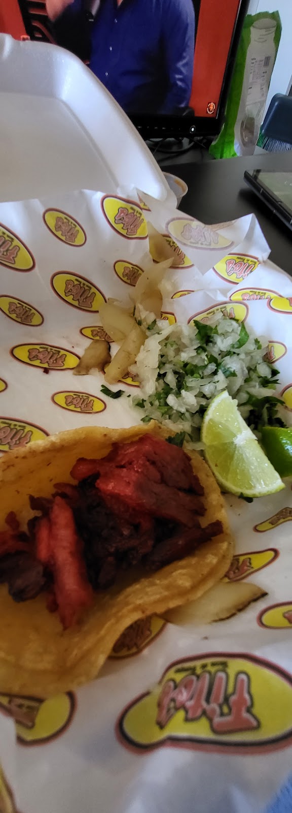 Fitos Tacos de Trompo | 2356 E Pioneer Pkwy, Arlington, TX 76010, USA | Phone: (469) 730-2020