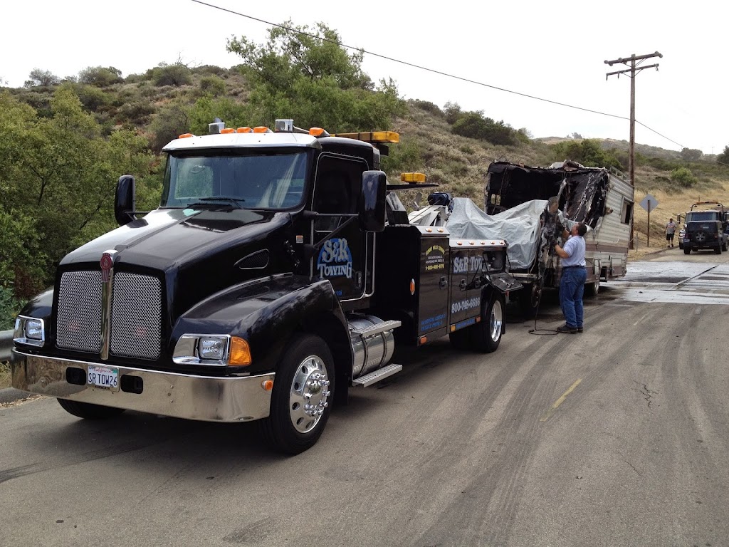 S & R Towing Inc. - Oceanside | 1060 Airport Rd, Oceanside, CA 92058, USA | Phone: (760) 456-8885