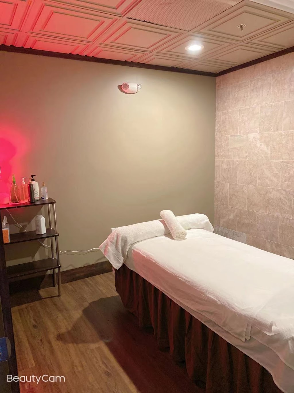 Sunny Day Spa | 3 Park St #5, Rehoboth, MA 02769, USA | Phone: (774) 225-6219