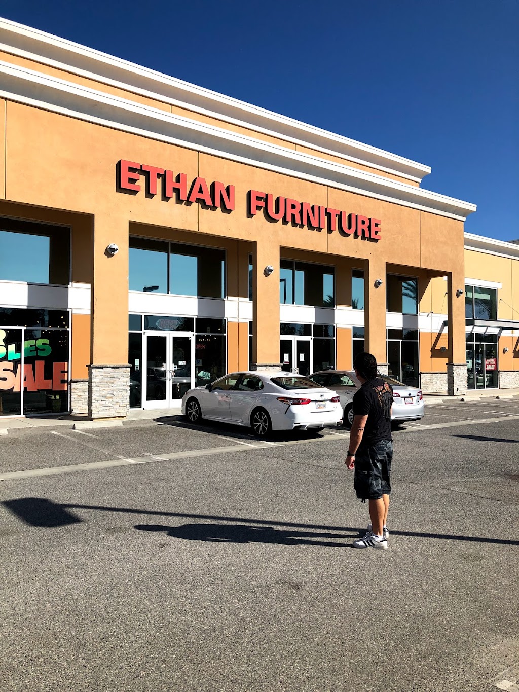 Ethan Furniture | 39565 Avenida Acacias, Murrieta, CA 92563, USA | Phone: (951) 698-6900