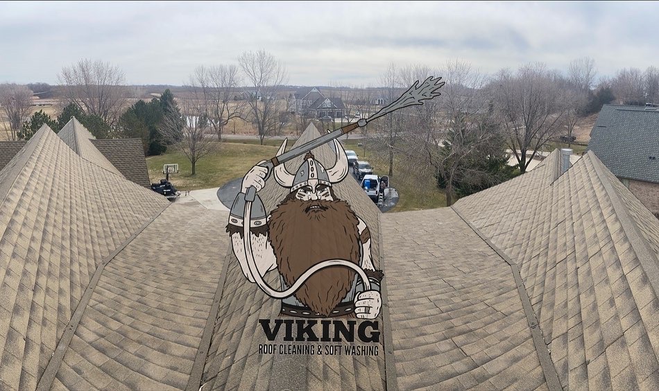 Viking Roof Cleaning | 345 1st St NE, Belle Plaine, MN 56011, USA | Phone: (612) 756-4688