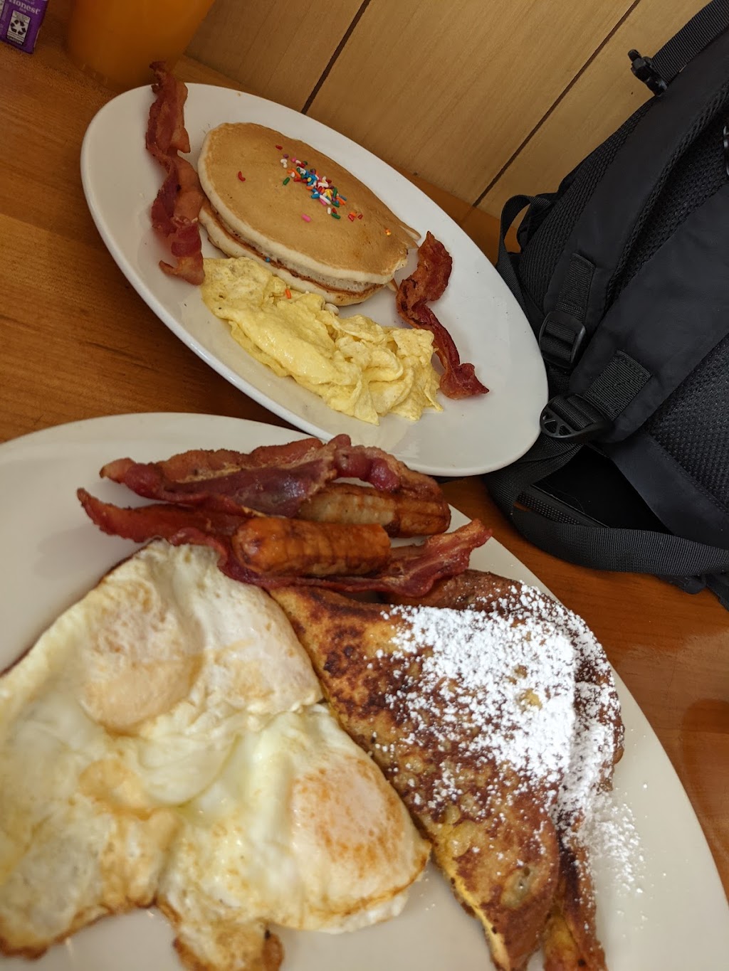 House Of Eggs Cafe | 182 E Valley Blvd, Colton, CA 92324, USA | Phone: (909) 777-0127