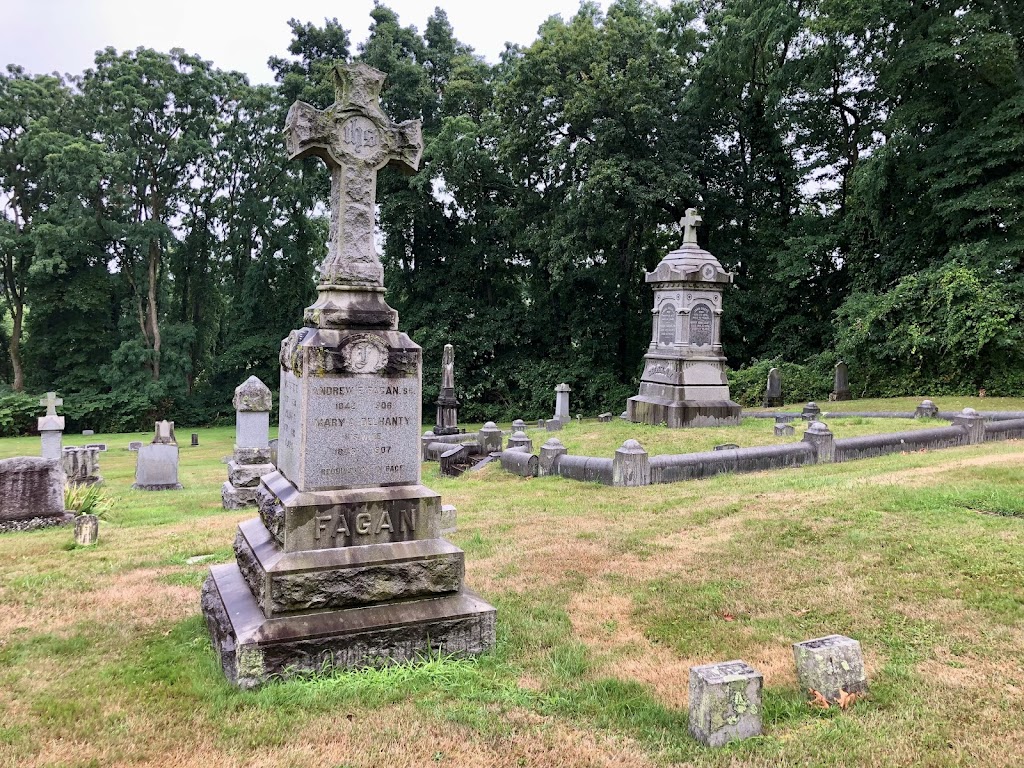 Saint Marys Cemetery | Legion Pl, Whippany, NJ 07981, USA | Phone: (973) 887-0050