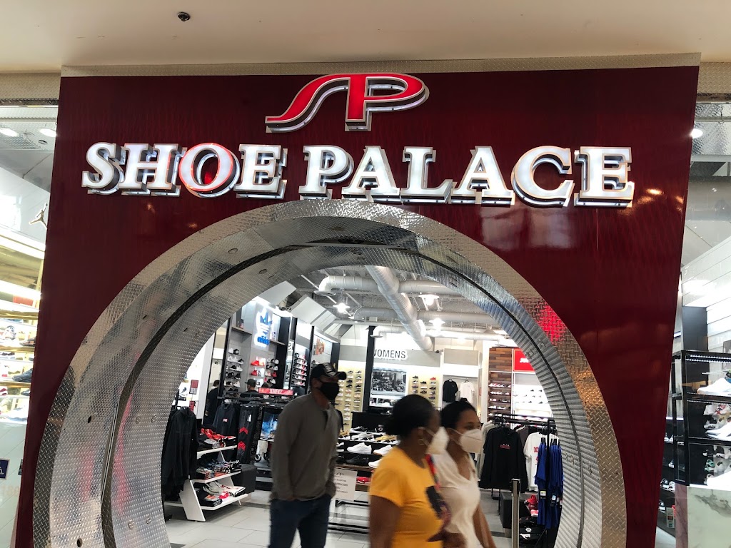 Shoe Palace | 3030 Plaza Bonita Rd, National City, CA 91950, USA | Phone: (619) 267-7200