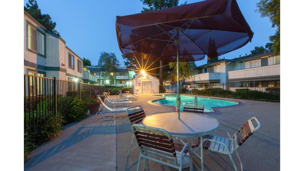 Oak Pointe Apartments | 4140 Irvington Ave, Fremont, CA 94538, USA | Phone: (844) 897-9553