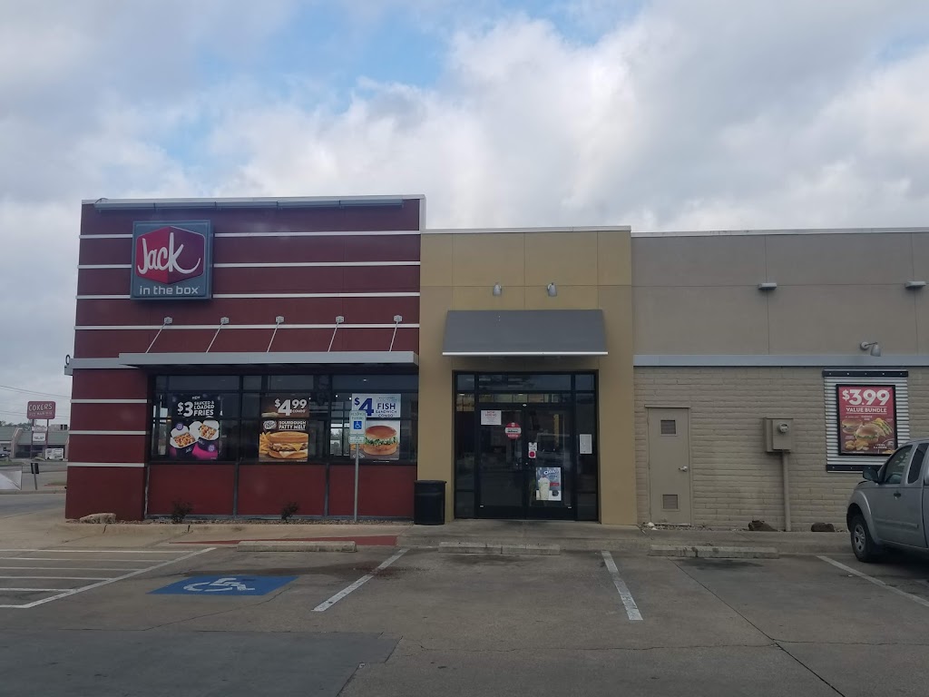 Jack in the Box | 2501 W Pioneer Pkwy, Pantego, TX 76013, USA | Phone: (817) 275-4602