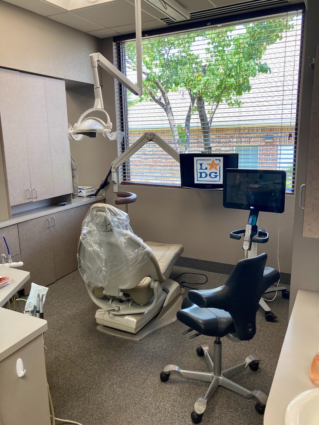 Lonestar Dental Group | 5800 Coit Rd #800, Plano, TX 75023 | Phone: (972) 596-9697