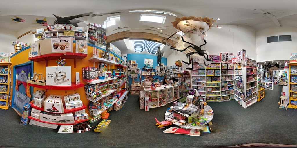 Fog Town Toys | 330 Main St, Half Moon Bay, CA 94019 | Phone: (650) 726-4556