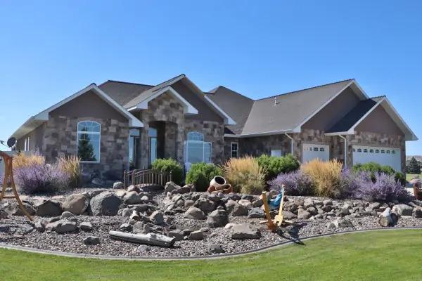 Canyon Real Estate LLC | 1327 Rumsey Ave, Cody, WY 82414, United States | Phone: (307) 527-7092