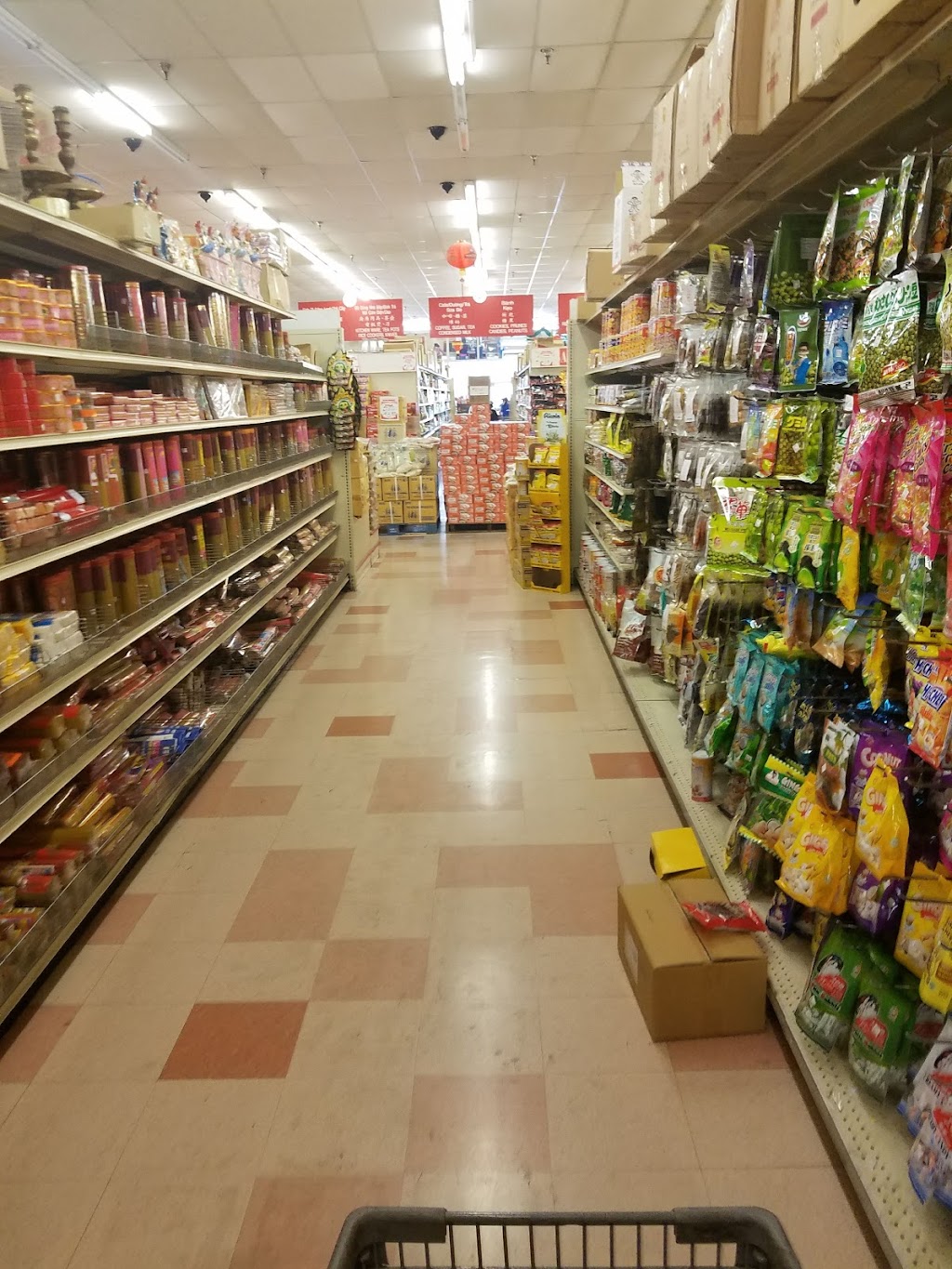 Vinh Phat Supermarket | 6105 Stockton Blvd, Sacramento, CA 95824, USA | Phone: (916) 424-8613