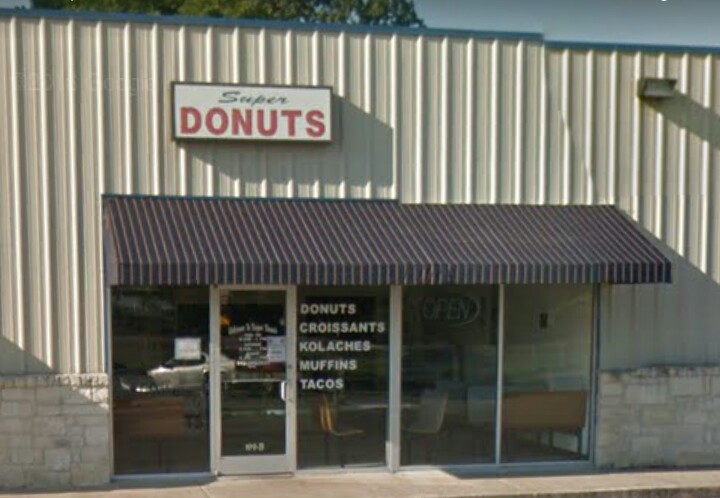 Elgin Donuts | 199 US-290, Elgin, TX 78621, USA | Phone: (512) 285-3831