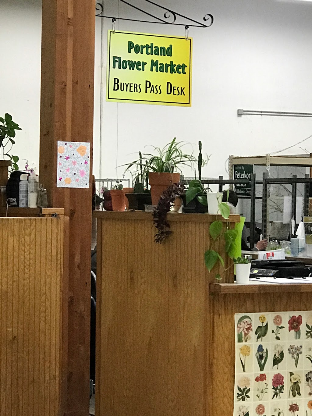 Portland Flower Market | 3624 N Leverman St, Portland, OR 97217, USA | Phone: (503) 289-1500