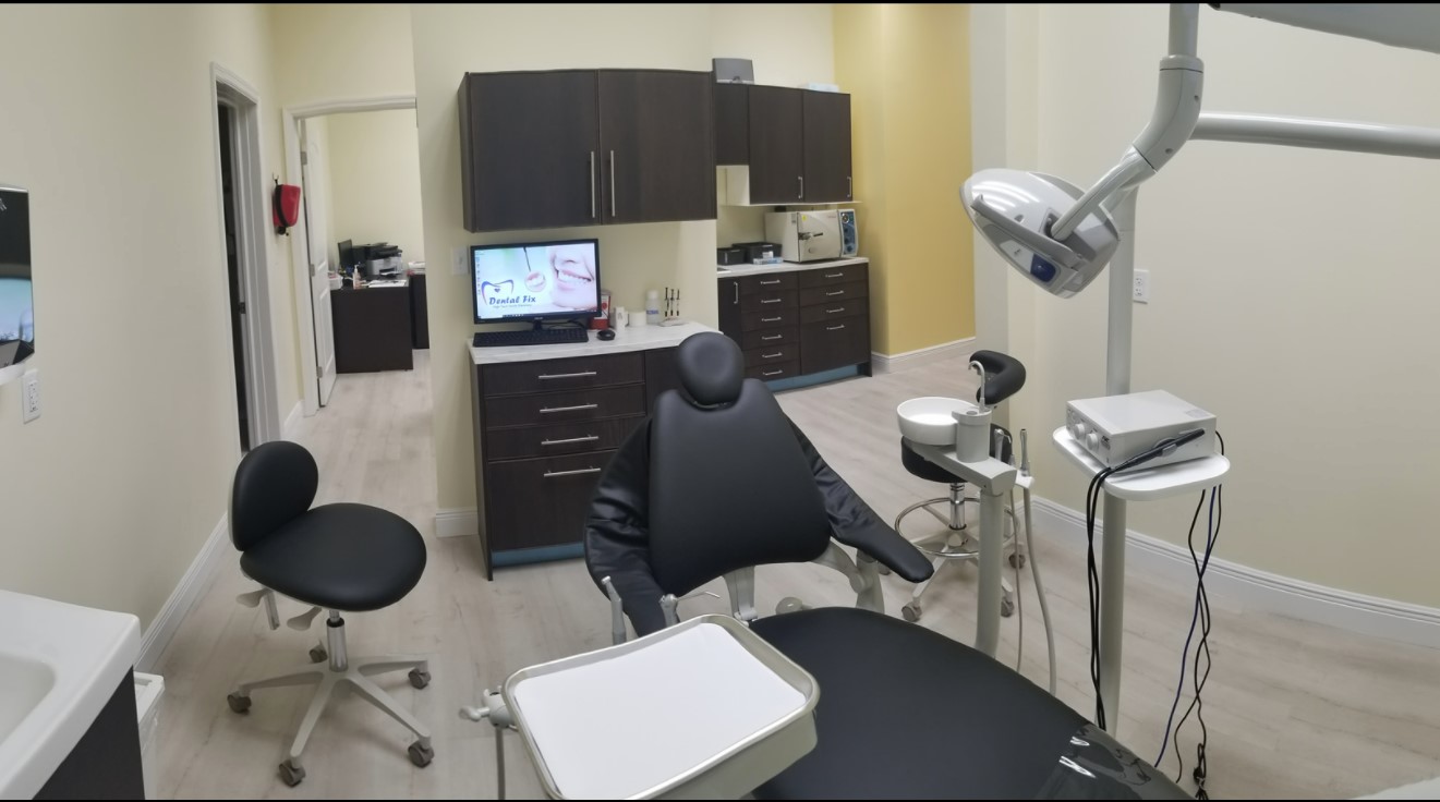 Dental Fix | 3350 W Hillsboro Blvd, Deerfield Beach, FL 33442, United States | Phone: (954) 794-7323