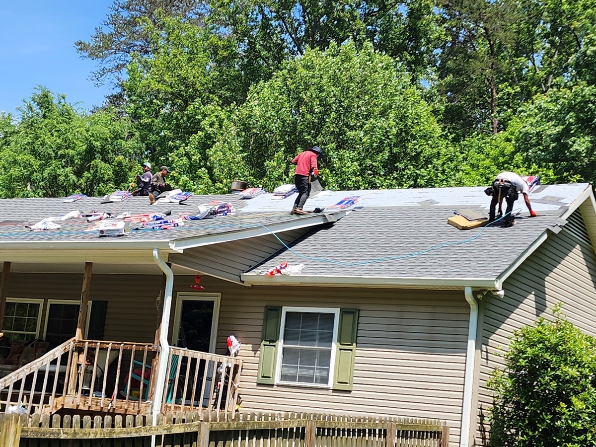 5 Star Roofing & Restoration | 115 Pomona Dr, Greensboro, NC 27407, United States | Phone: (336) 780-7800