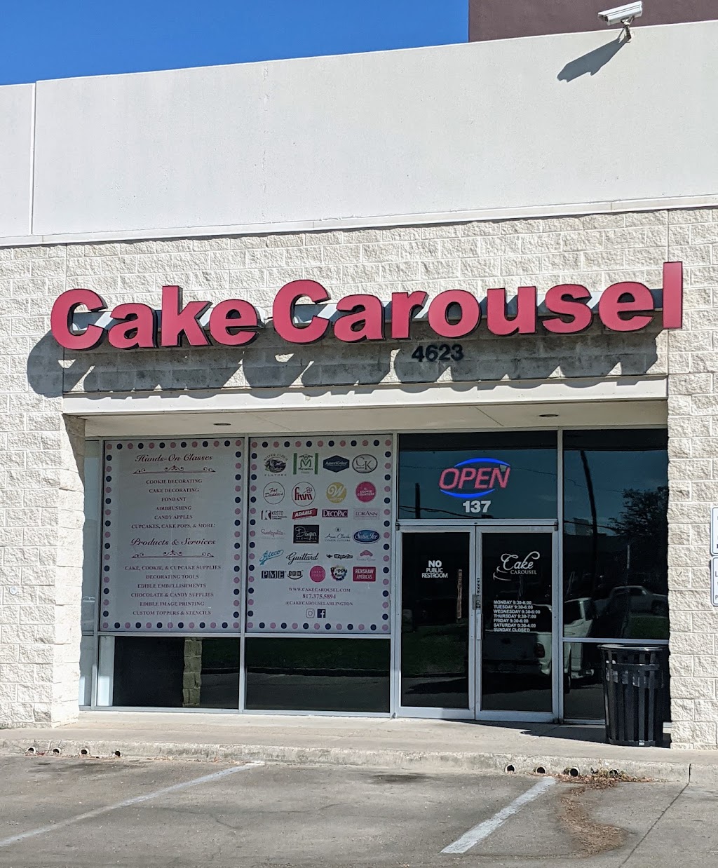 Cake Carousel | 4623 S Cooper St #137, Arlington, TX 76017, USA | Phone: (817) 375-5894