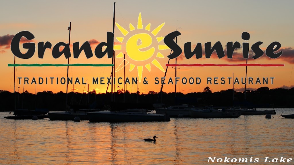 Grande Sunrise Seafood and Mexican Restaurant | 5554 S 34th Ave, Minneapolis, MN 55417, USA | Phone: (612) 886-2678
